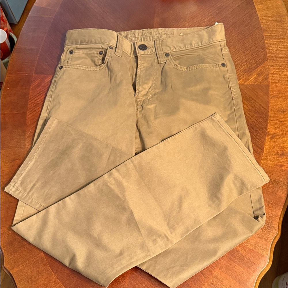 American Eagle Outfitters Men's Tan Chinos